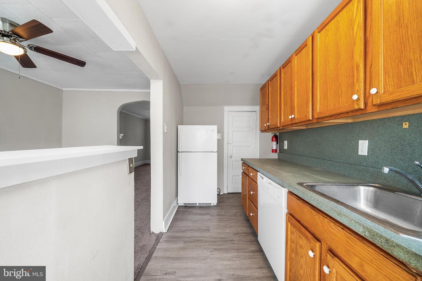 128 Whitely Terrace photo 13