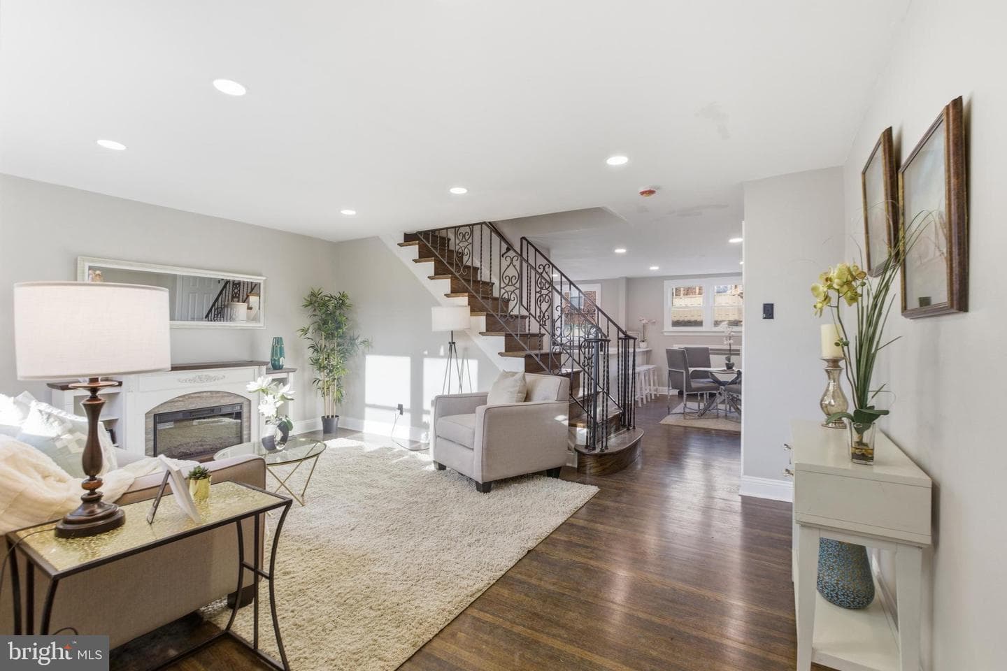 236 Hampden Road photo 10