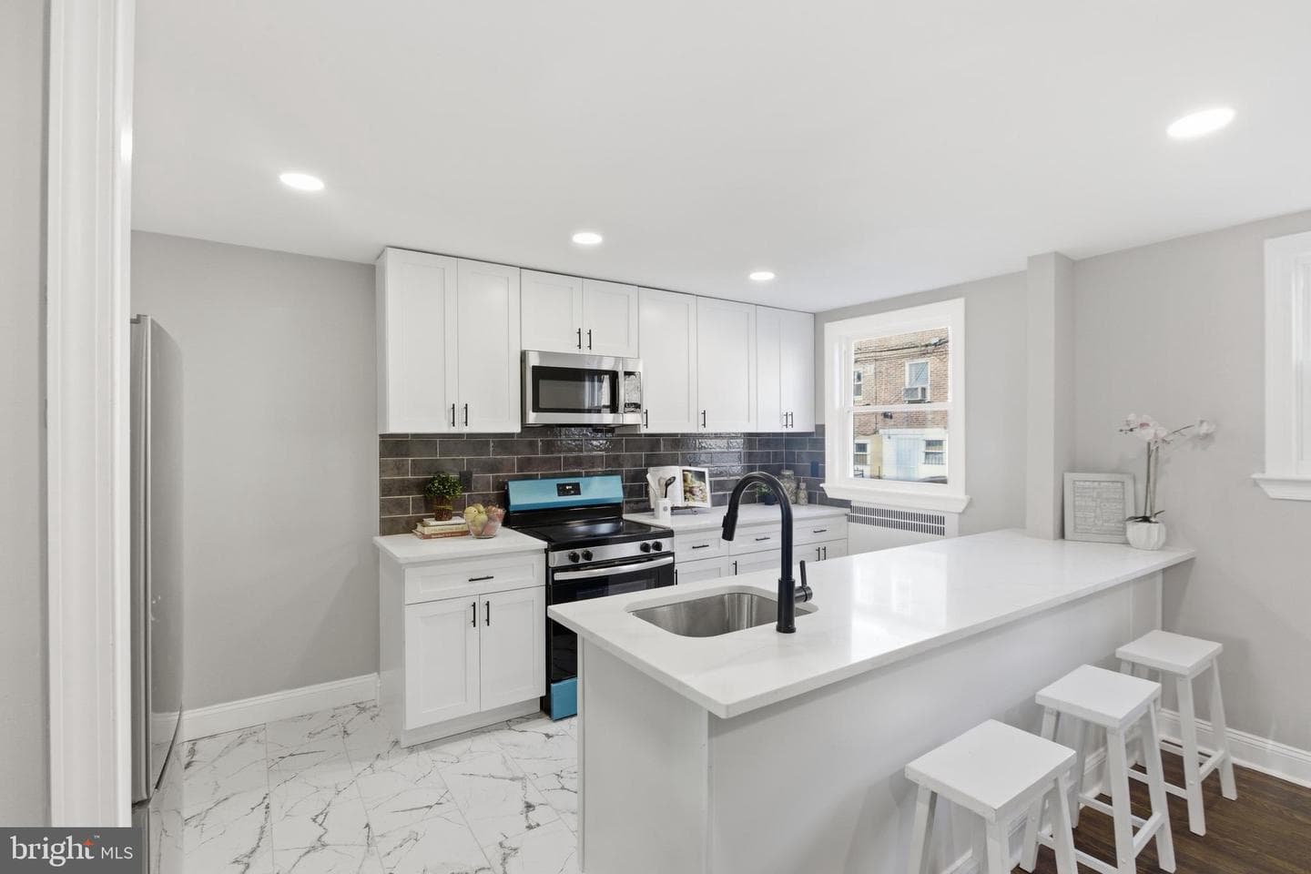 236 Hampden Road photo 15