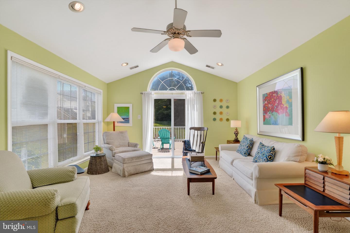 4201 Chatham Circle photo 4