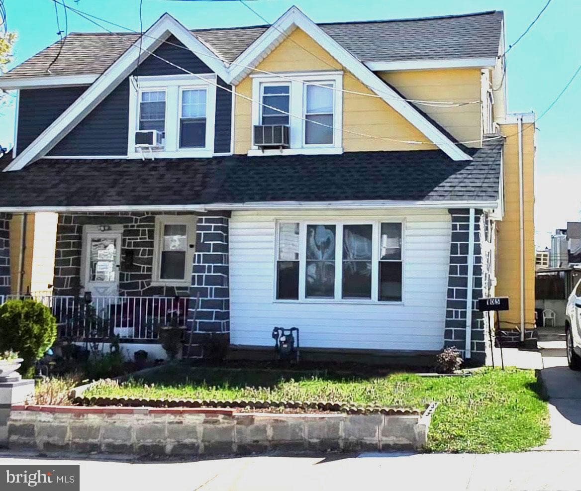 105 N Fairview Avenue