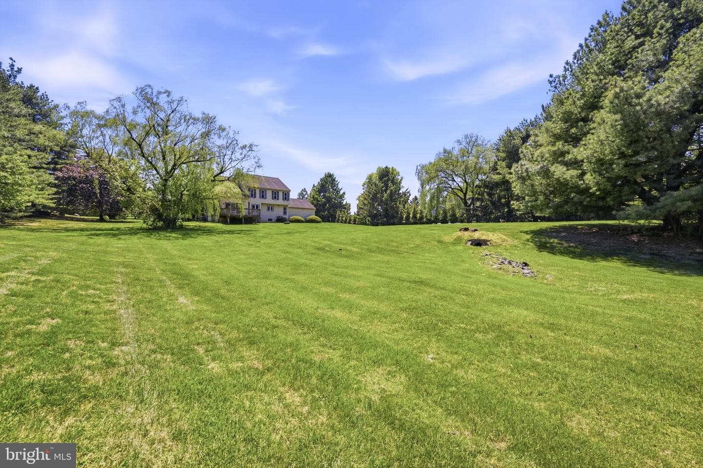 1 Glen Meadow Drive photo 34