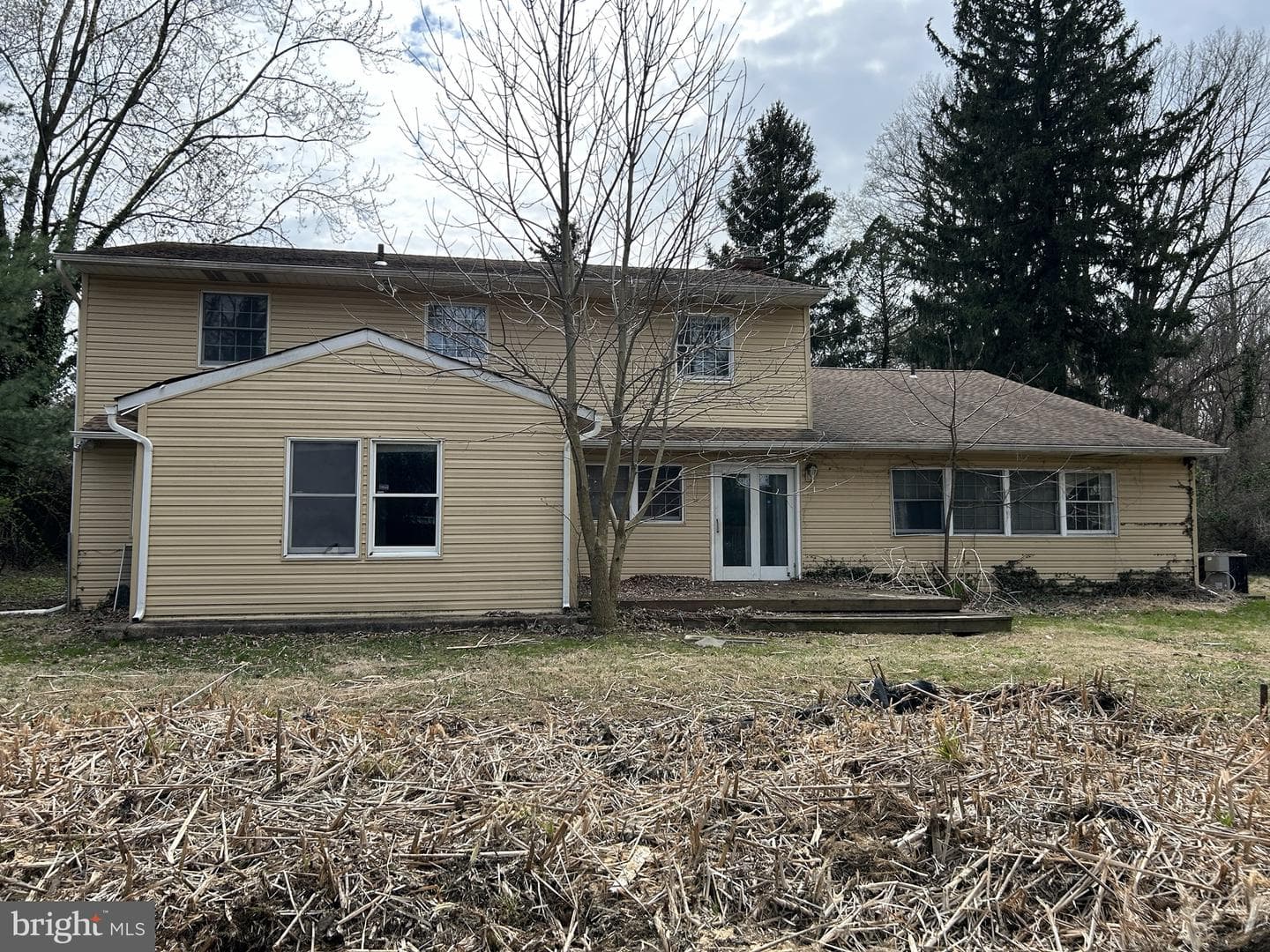 527 Cherry Lane photo 3