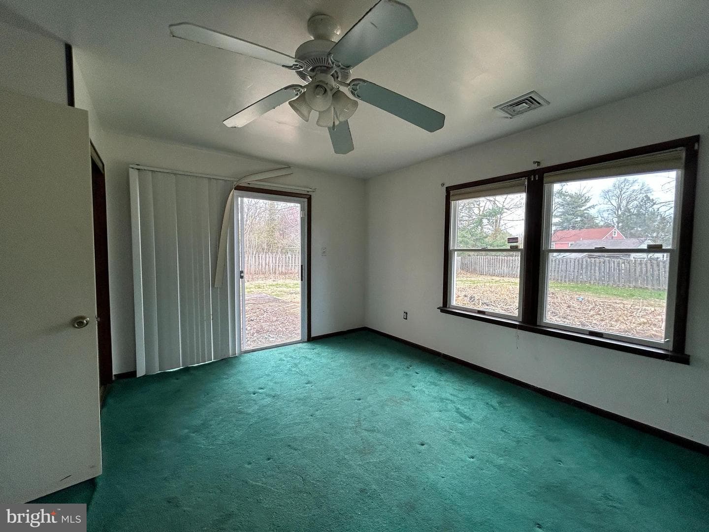 527 Cherry Lane photo 7