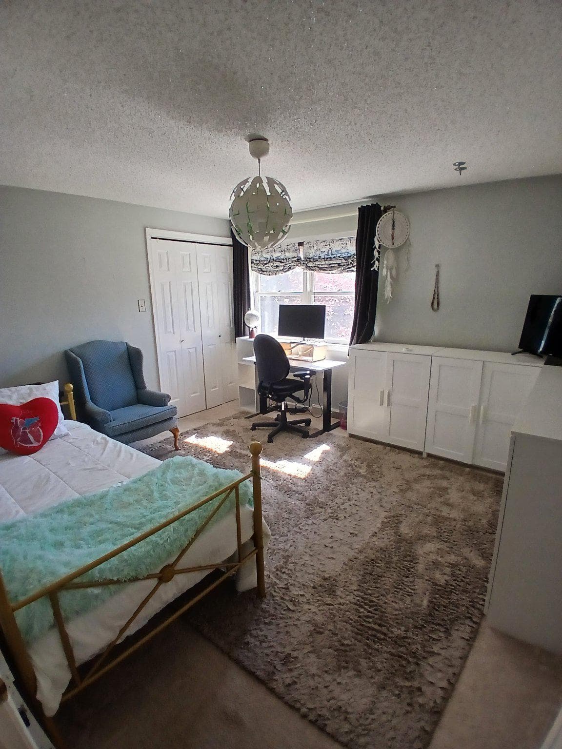 36 Evergreen Avenue photo 12