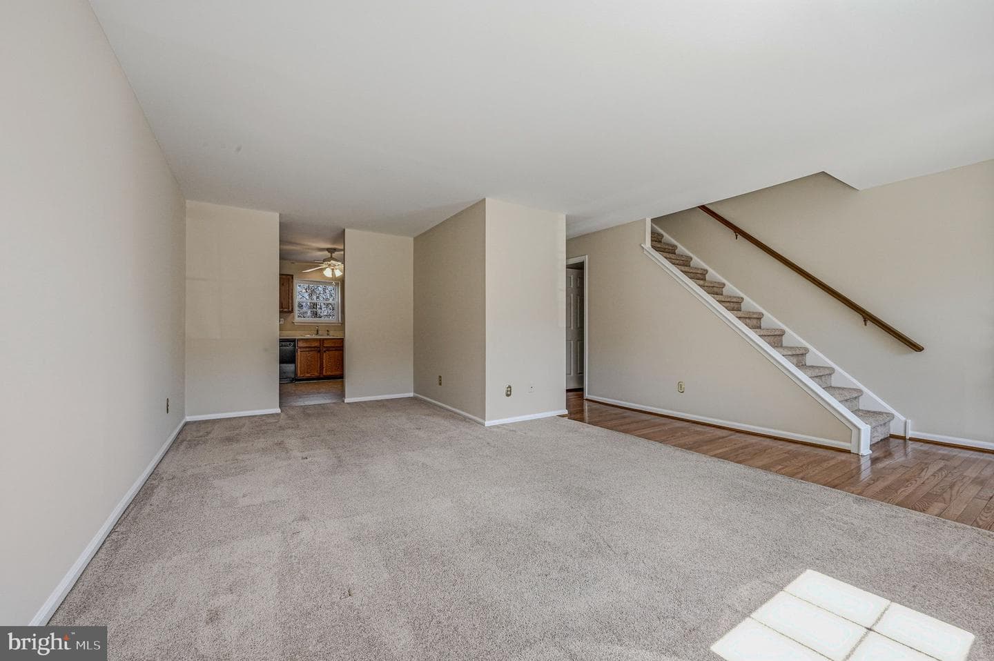 94 Victoria Drive photo 7