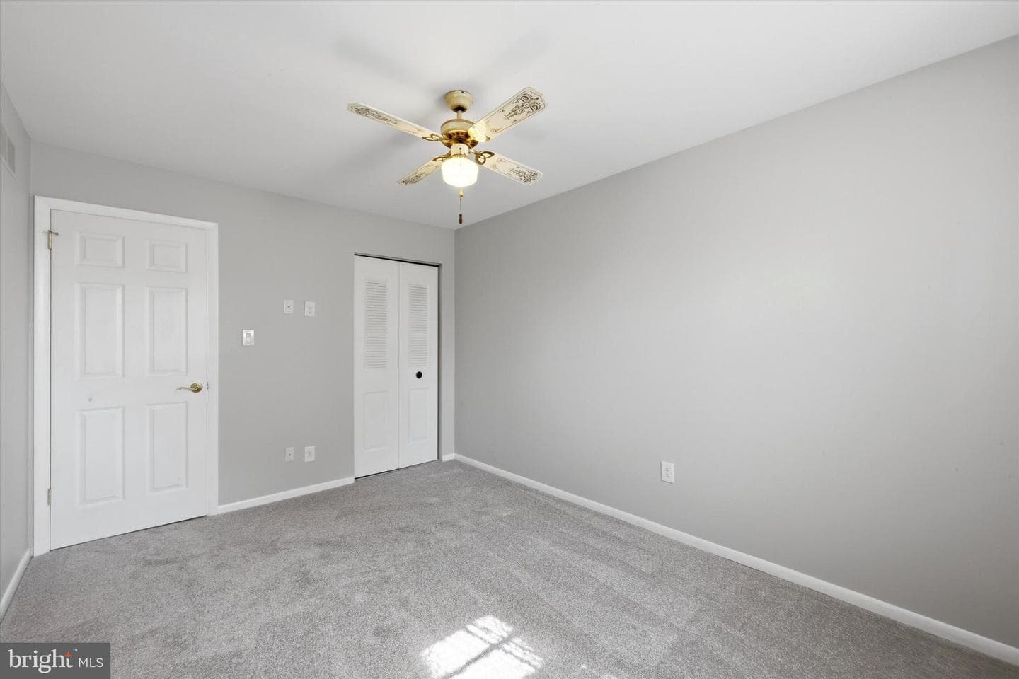 211 E Providence Road photo 22