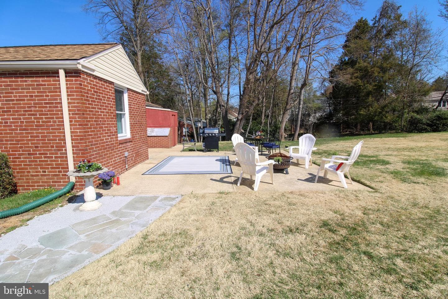 139 W Sylvan Drive photo 8