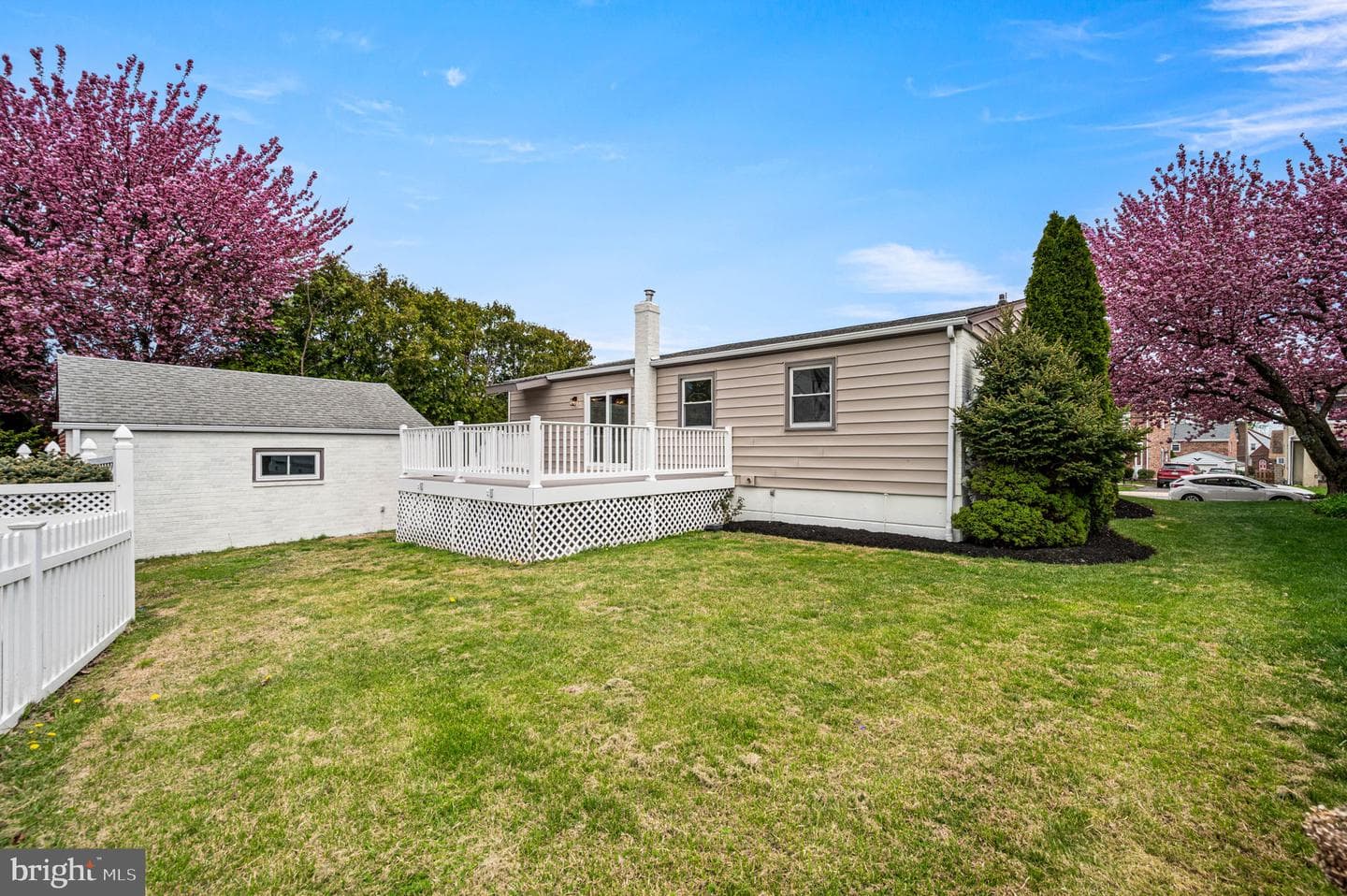 104 Gilmore Road photo 26