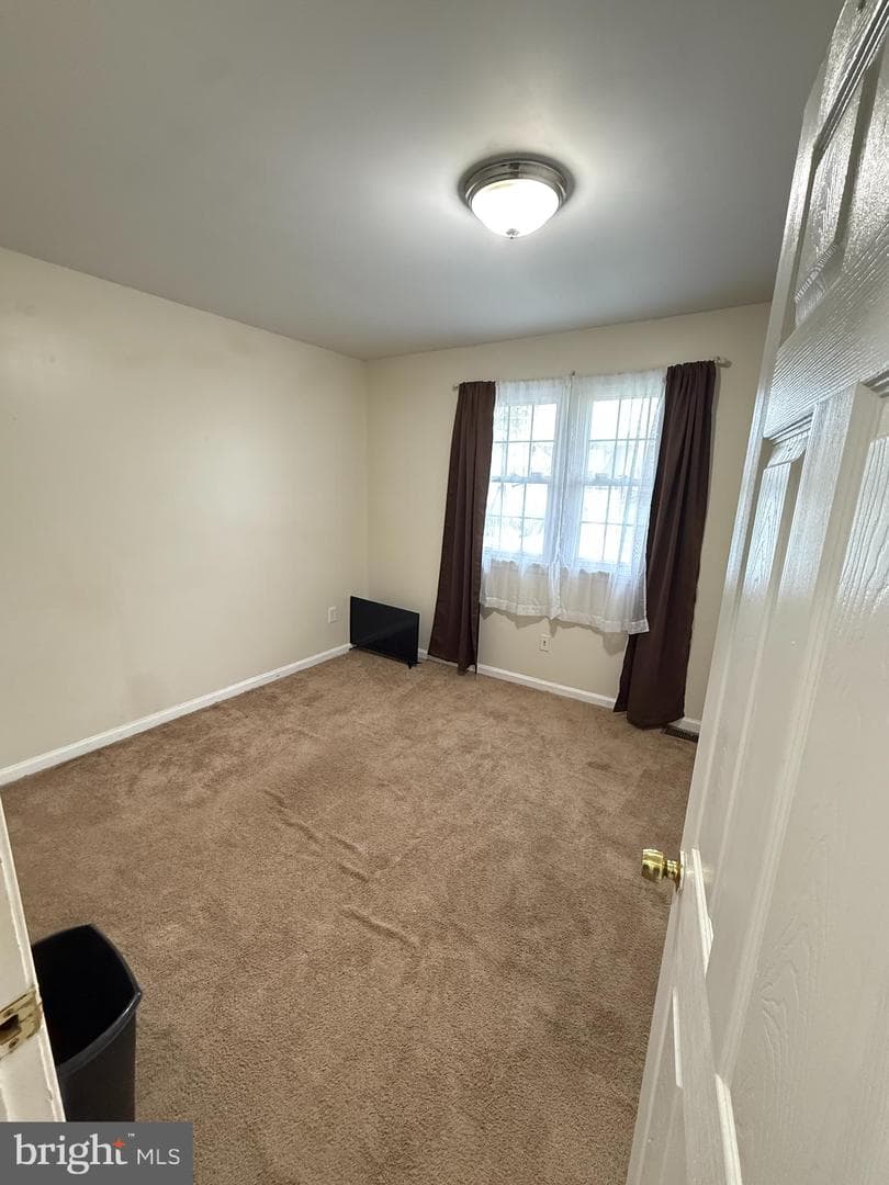 2614 Osborne Street photo 12