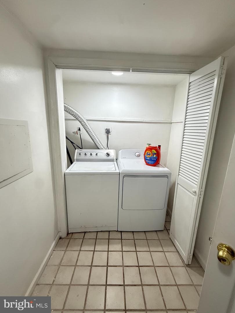 2614 Osborne Street photo 23