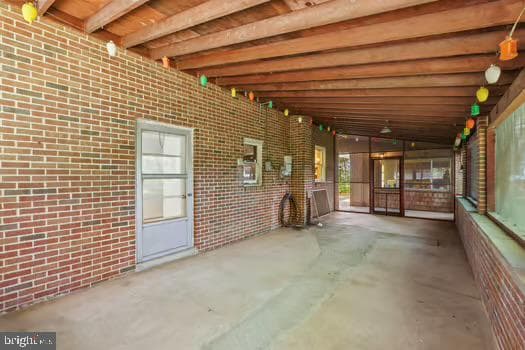 77 Ruby Road photo 12