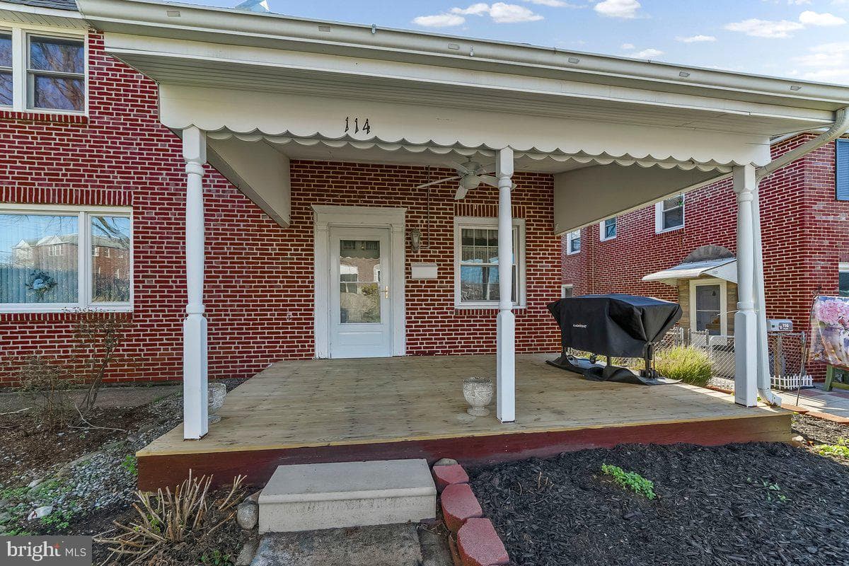 114 Lakeview Drive photo 28