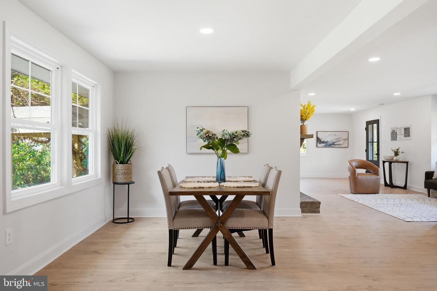 409 S Providence Road photo 24