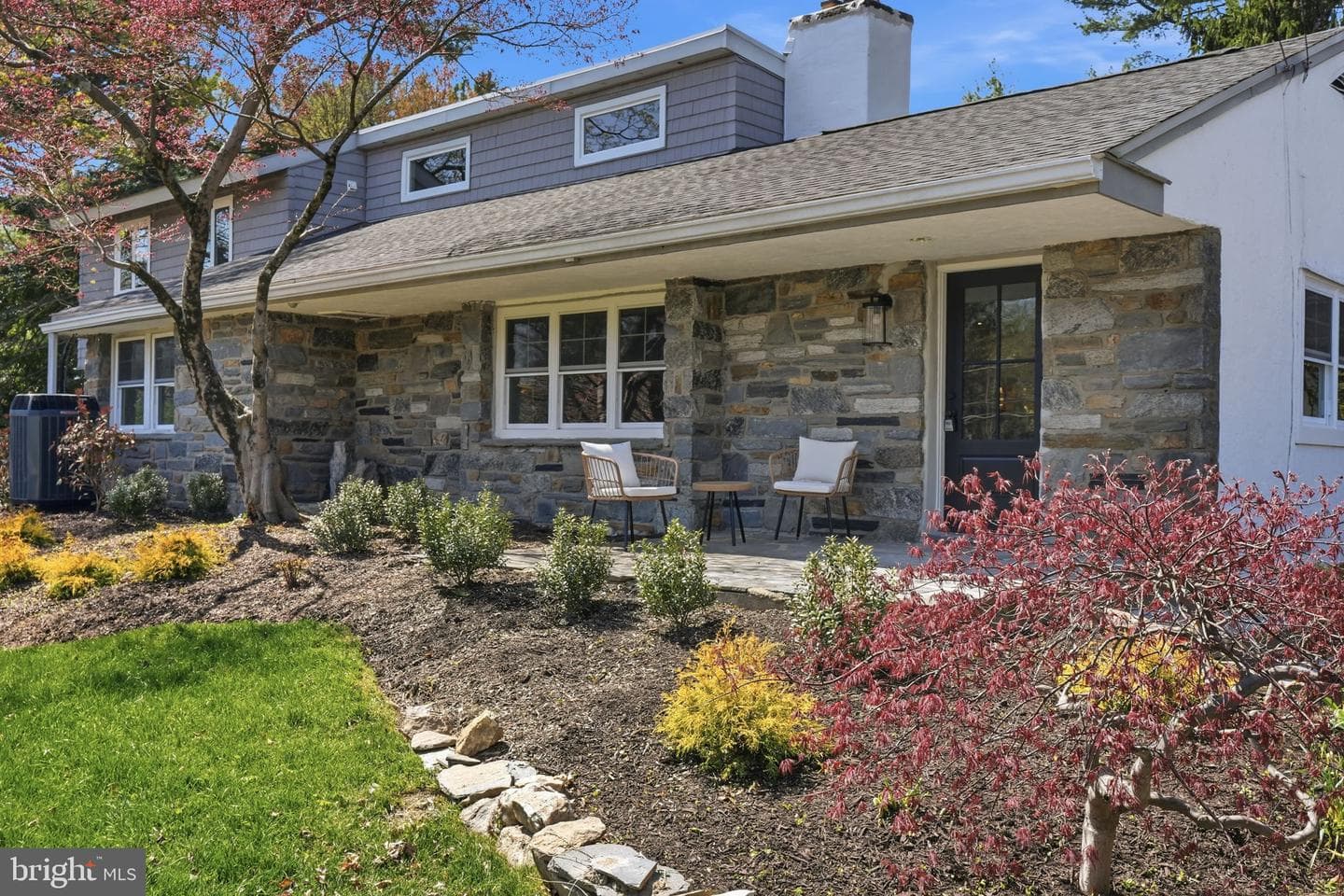 409 S Providence Road photo 4