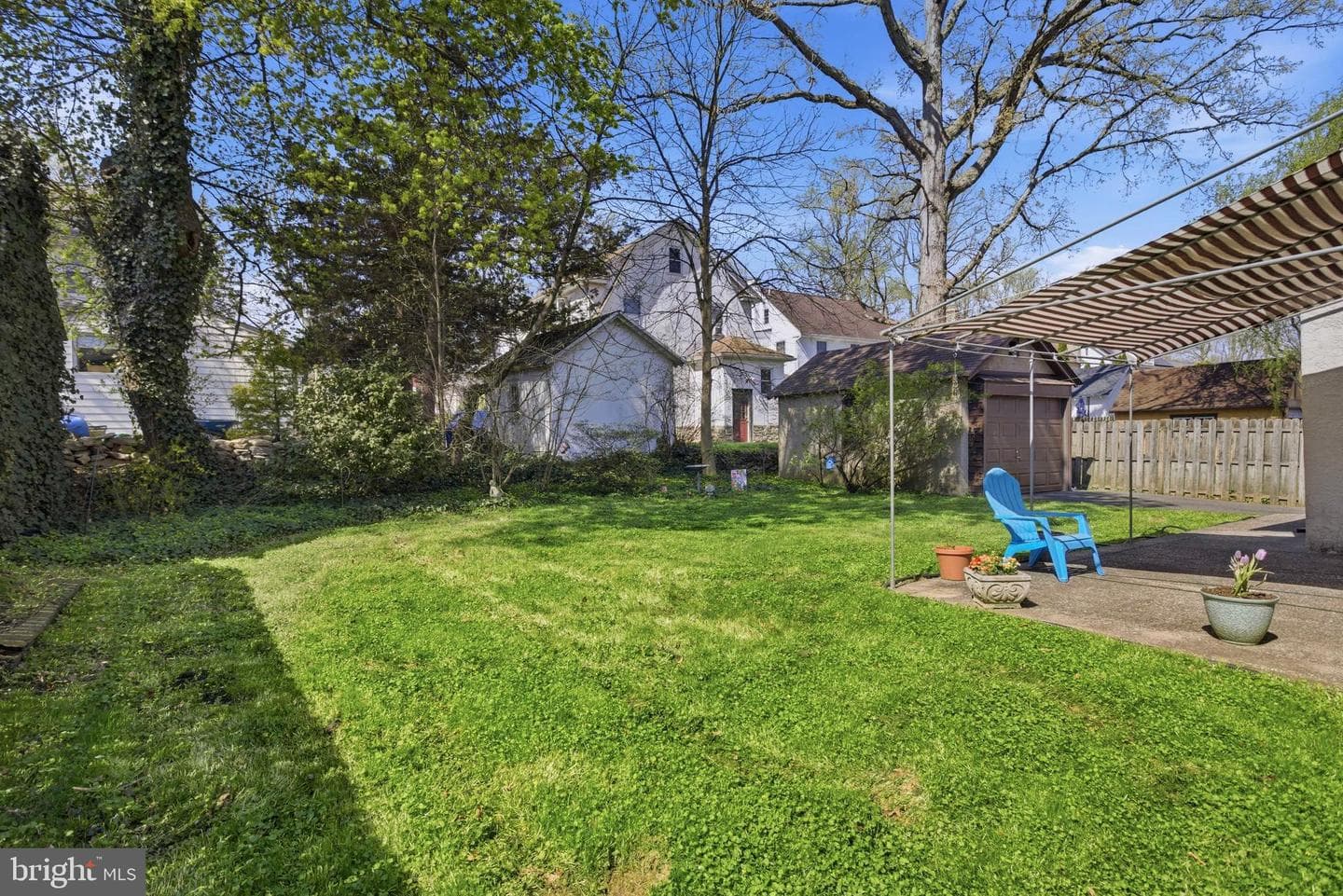 632 Mason Avenue photo 28
