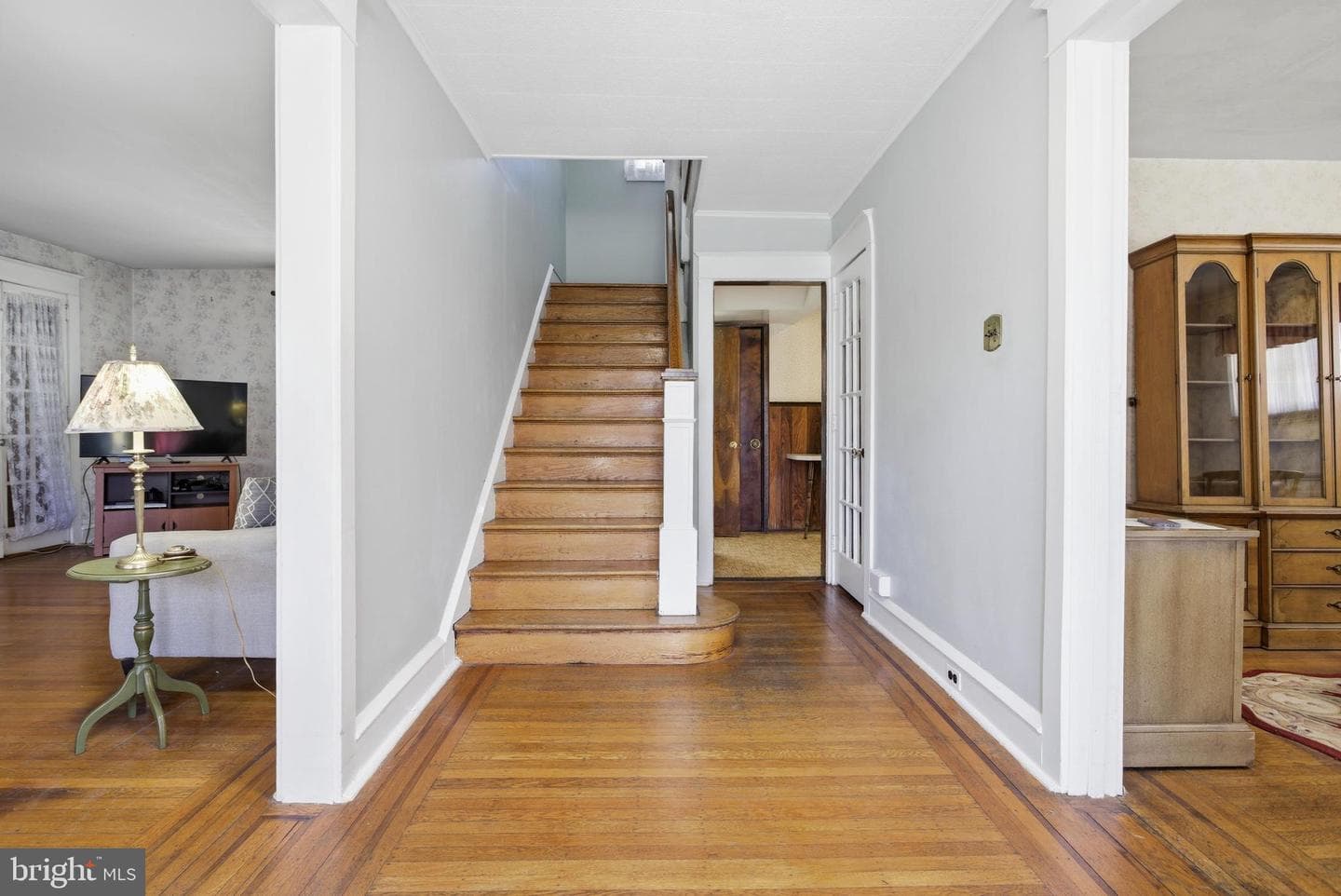 632 Mason Avenue photo 3