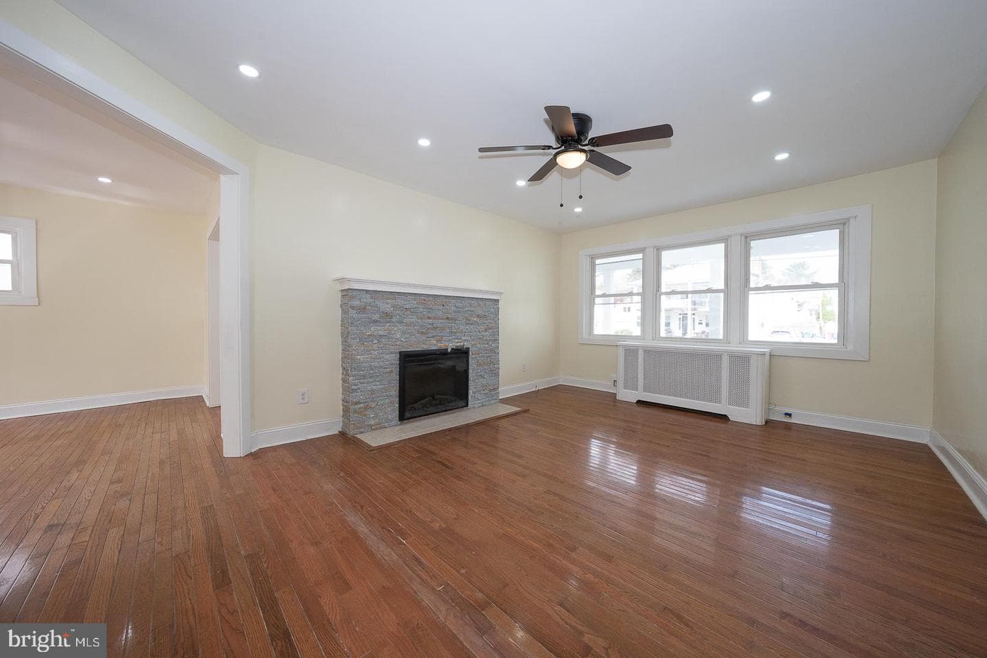 3638 Rosemont Avenue photo 13
