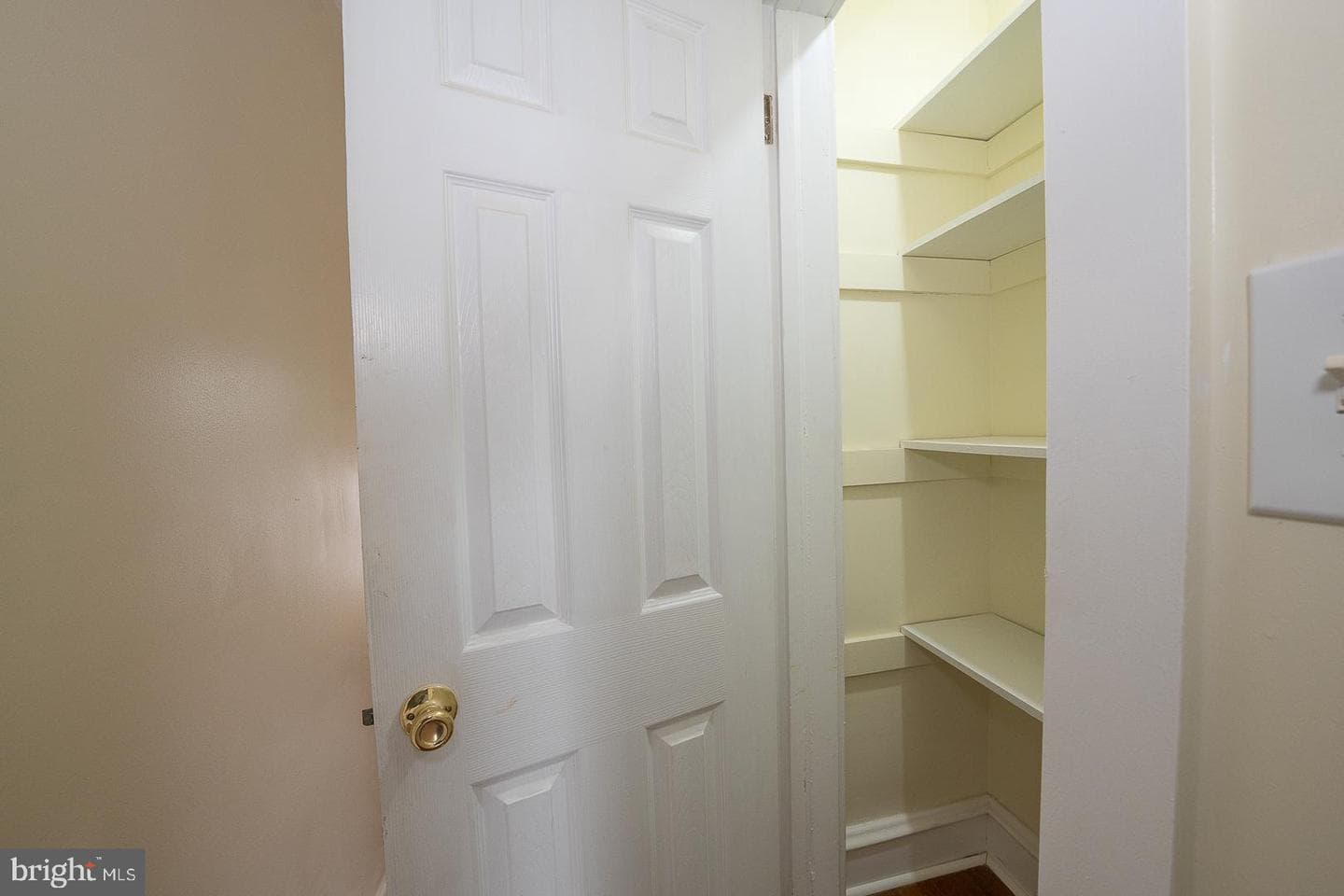 3638 Rosemont Avenue photo 35