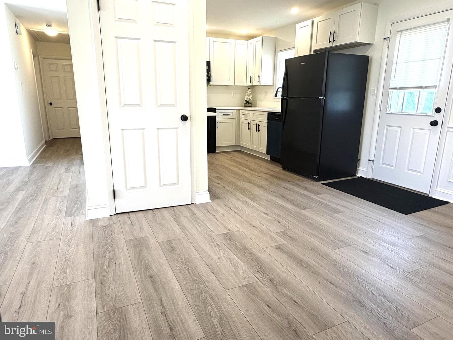 2840 3rd Avenue photo 4