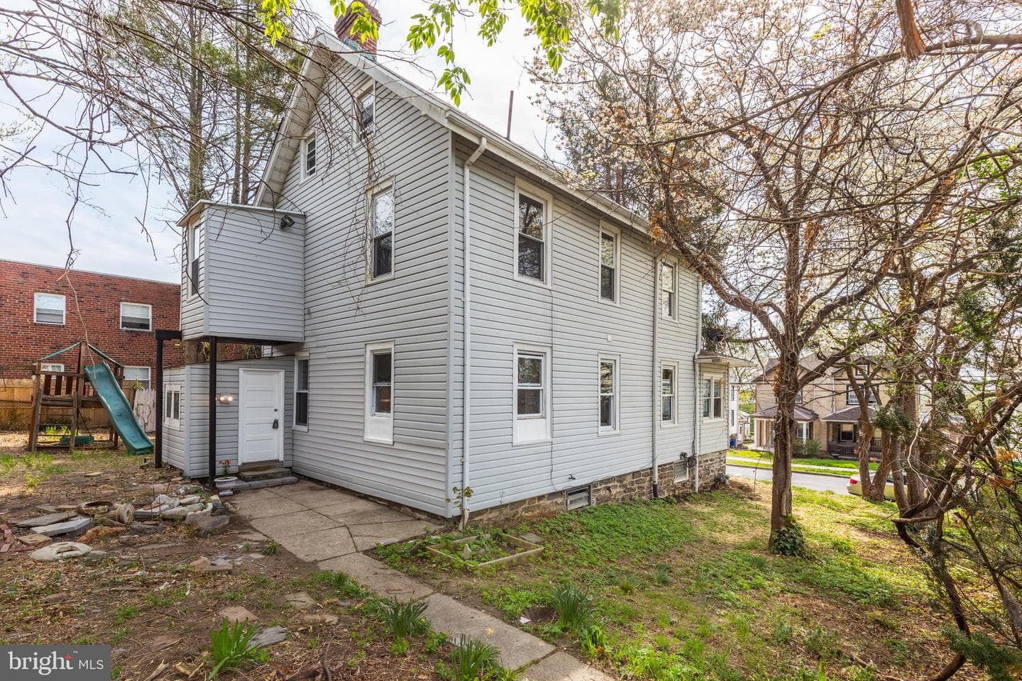 3227 Berkley Avenue photo 30