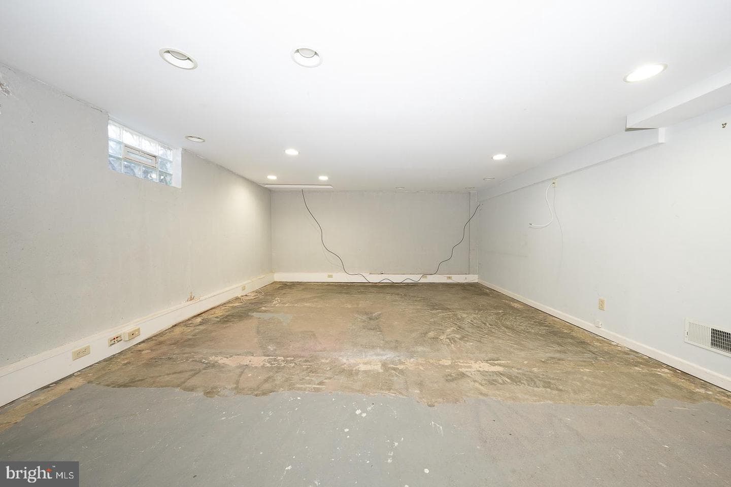 306 Sedgewood Road photo 48