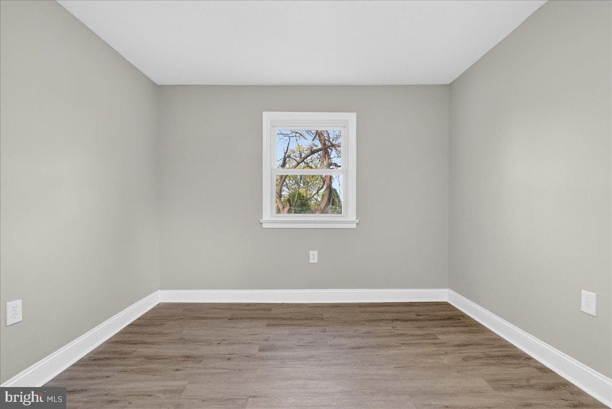538 Pershing Avenue photo 9