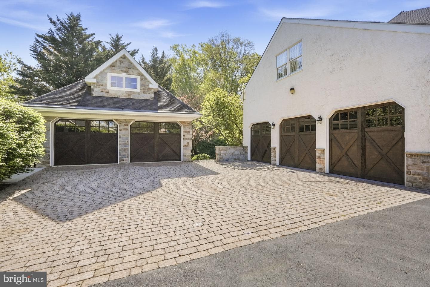 195 Carnoustie Way photo 2
