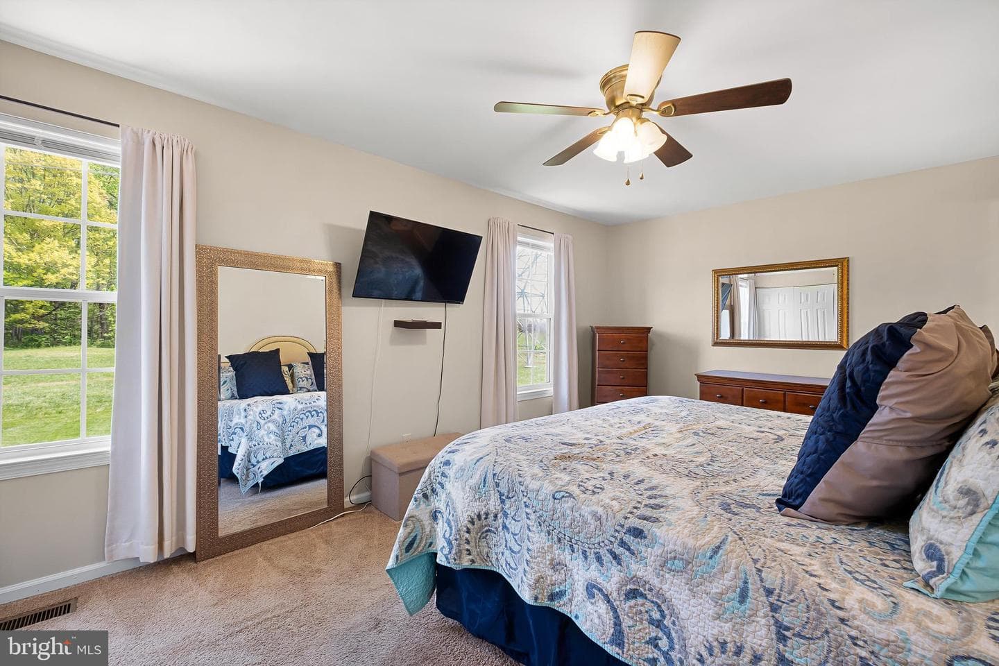 88 Louis James Ct photo 8