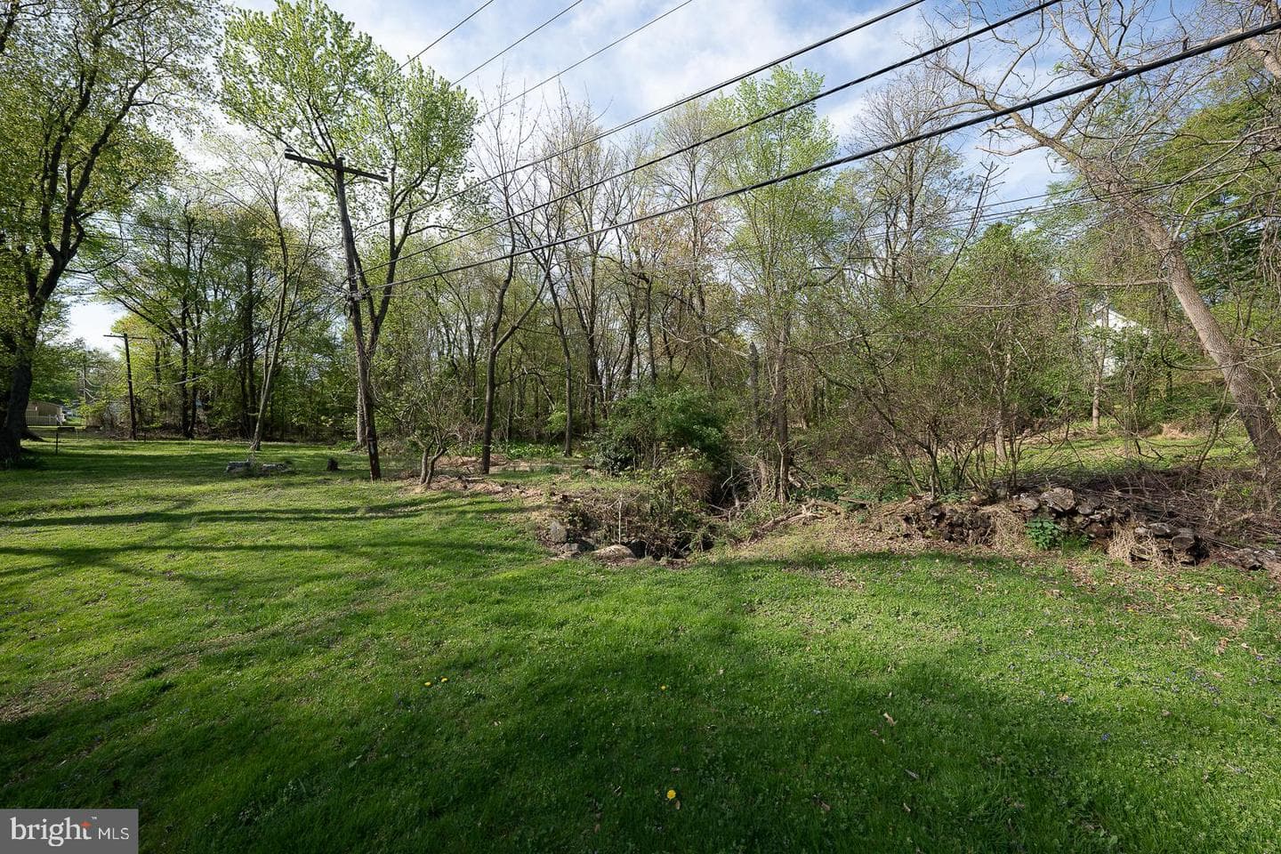 102 Tuscany Road photo 33