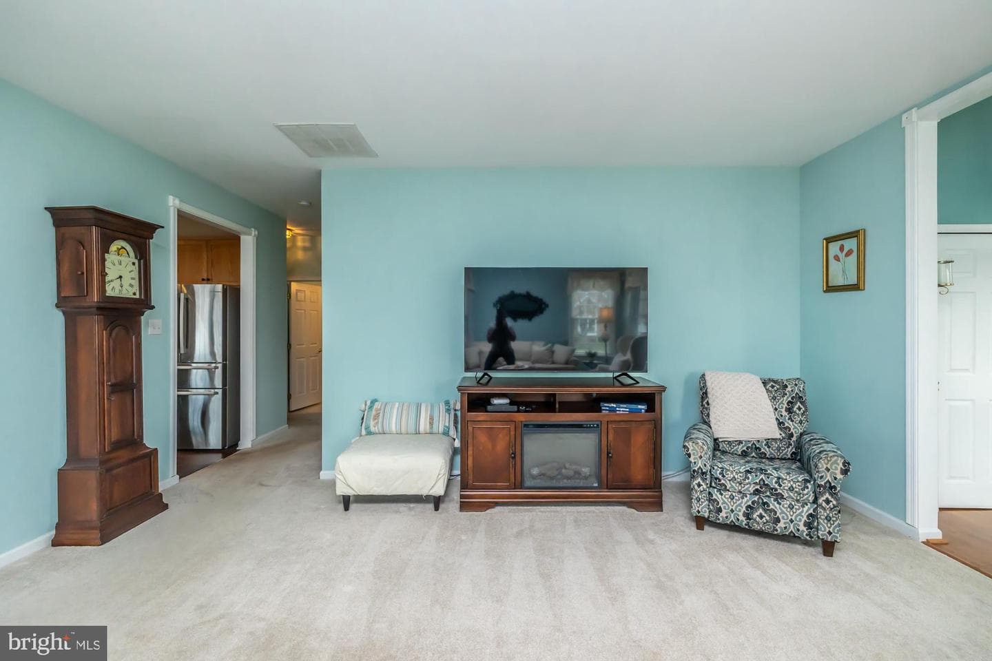 1737 Wisteria Way photo 11