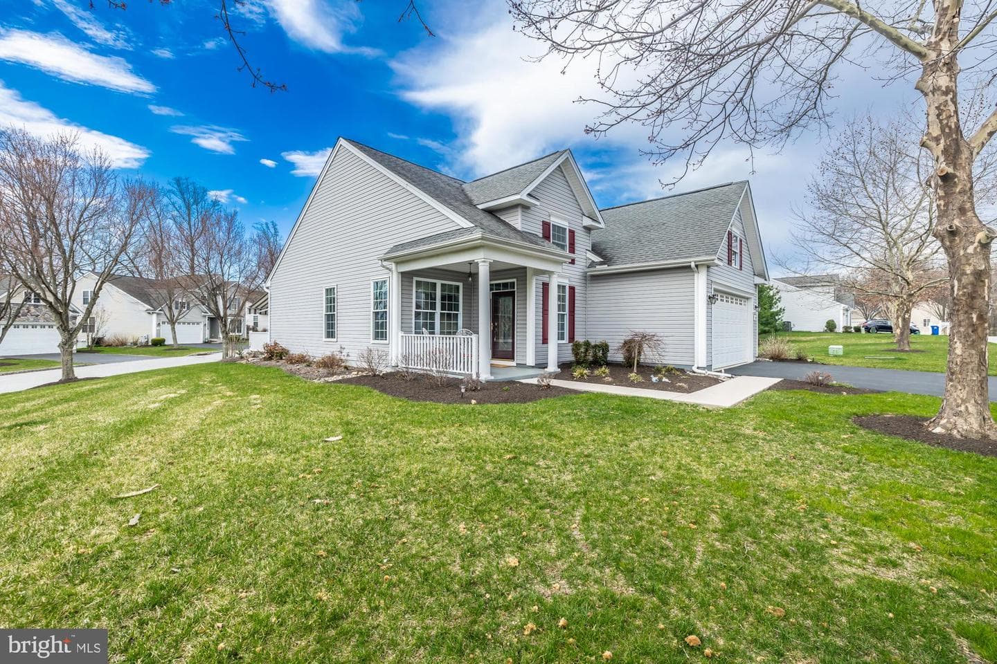 1737 Wisteria Way photo 3