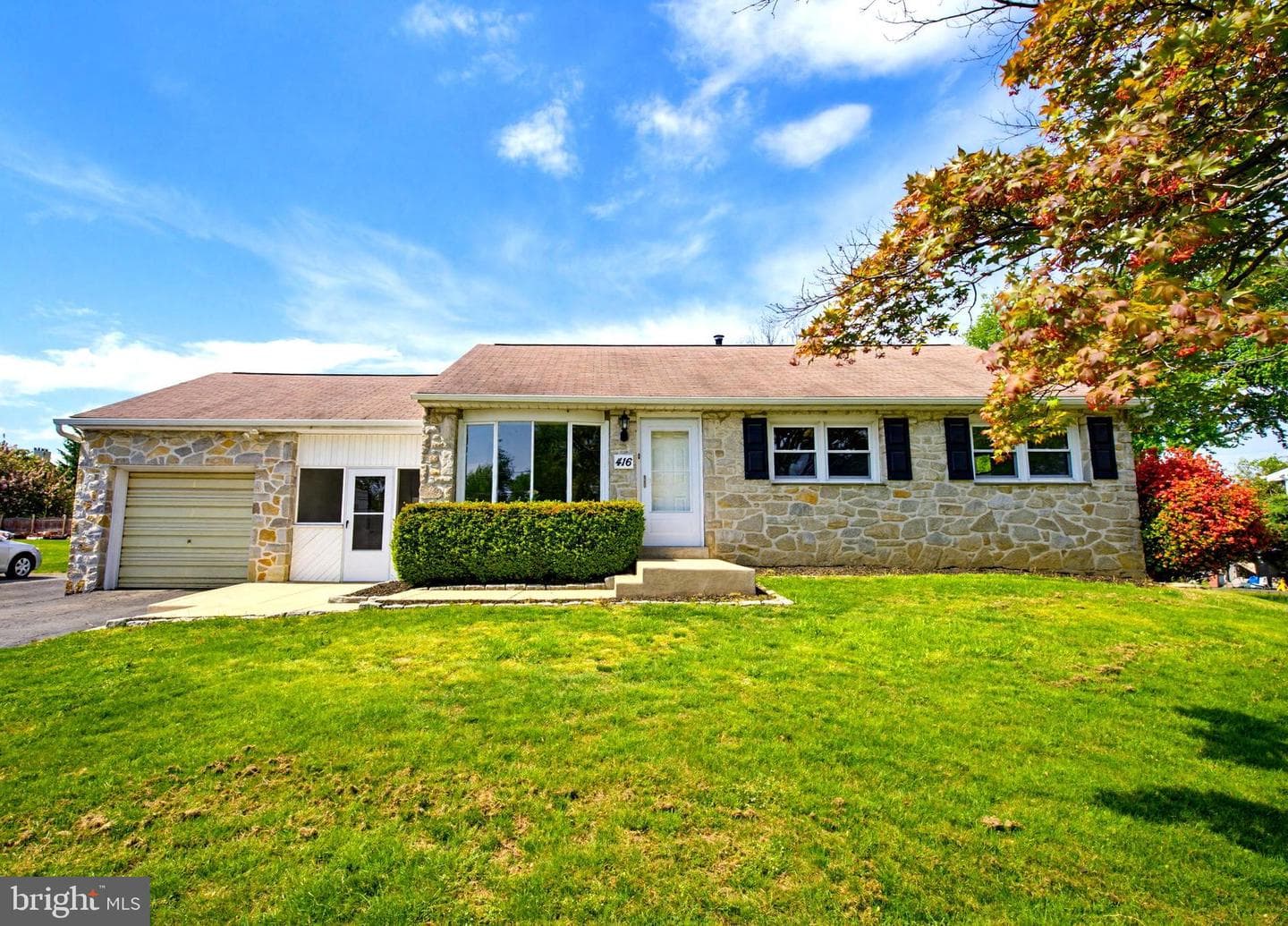 416 Dutton Street