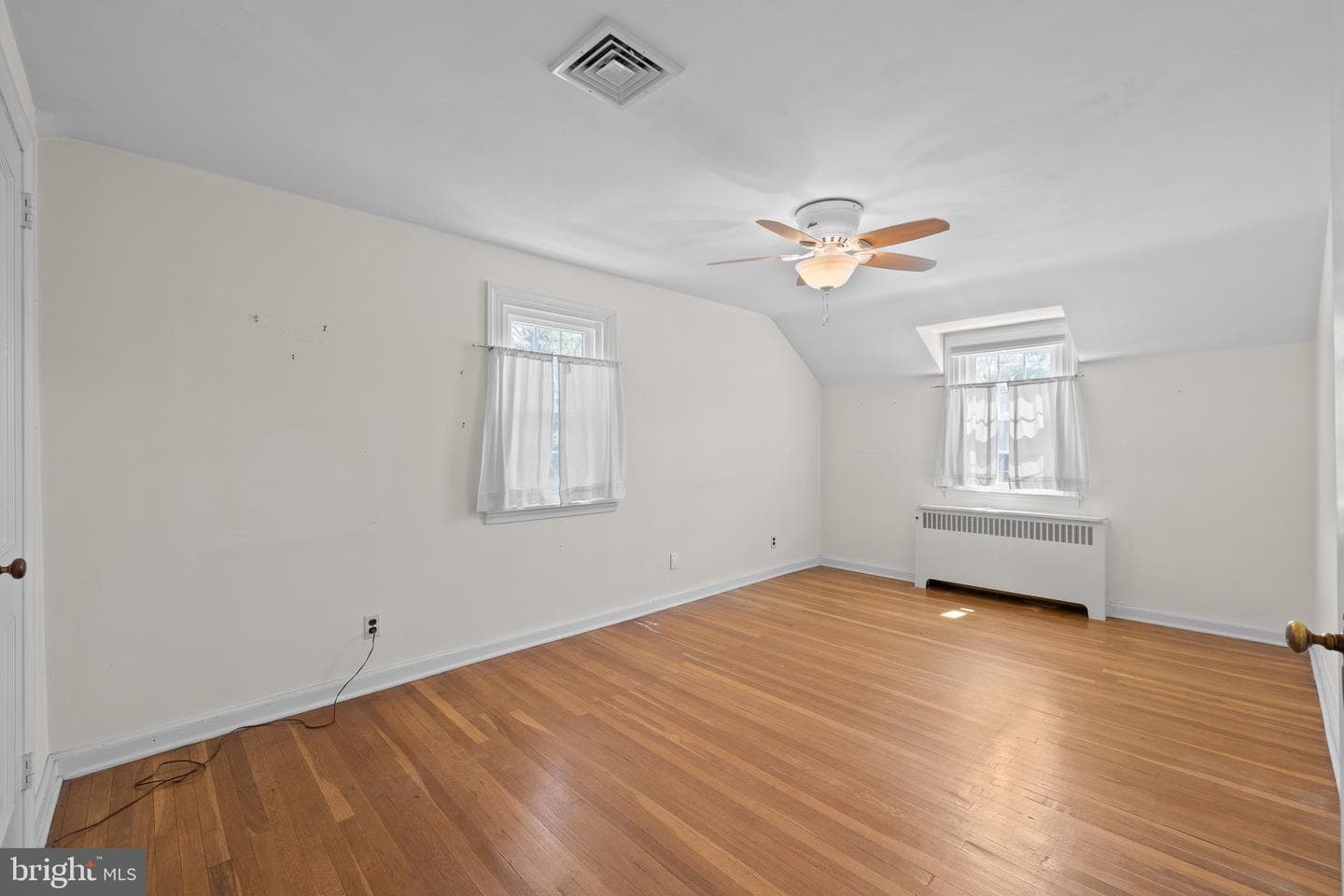 508 Devon Road photo 23