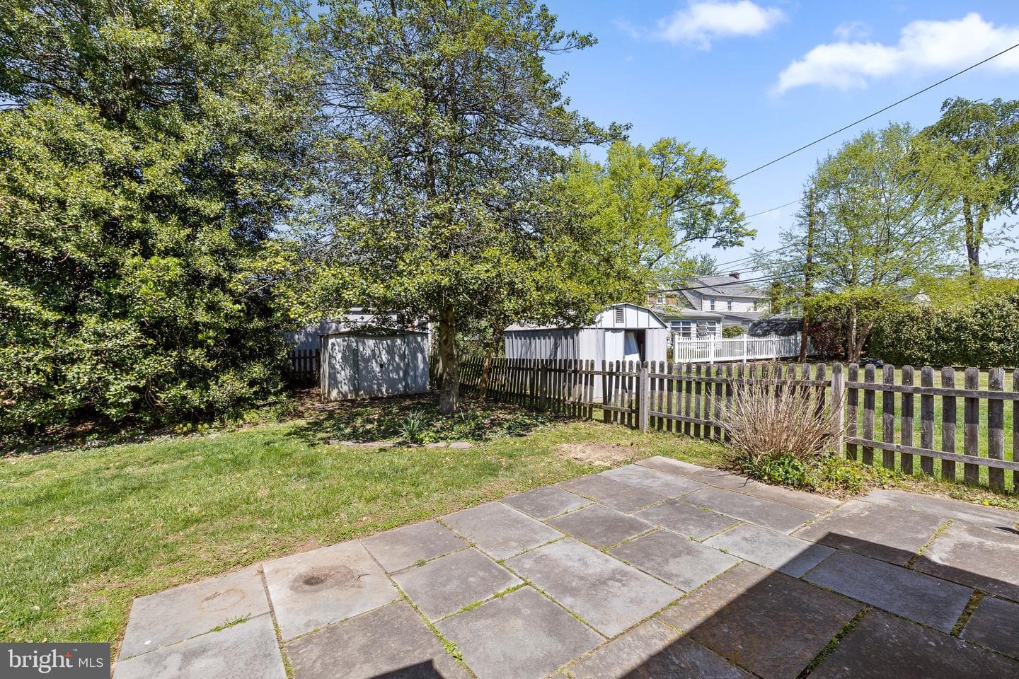 508 Devon Road photo 29