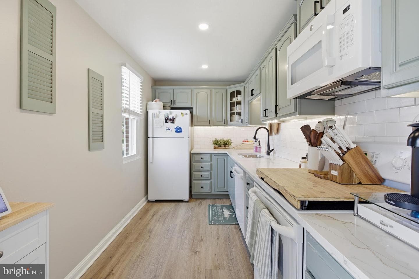 2948 Hillside Road photo 10