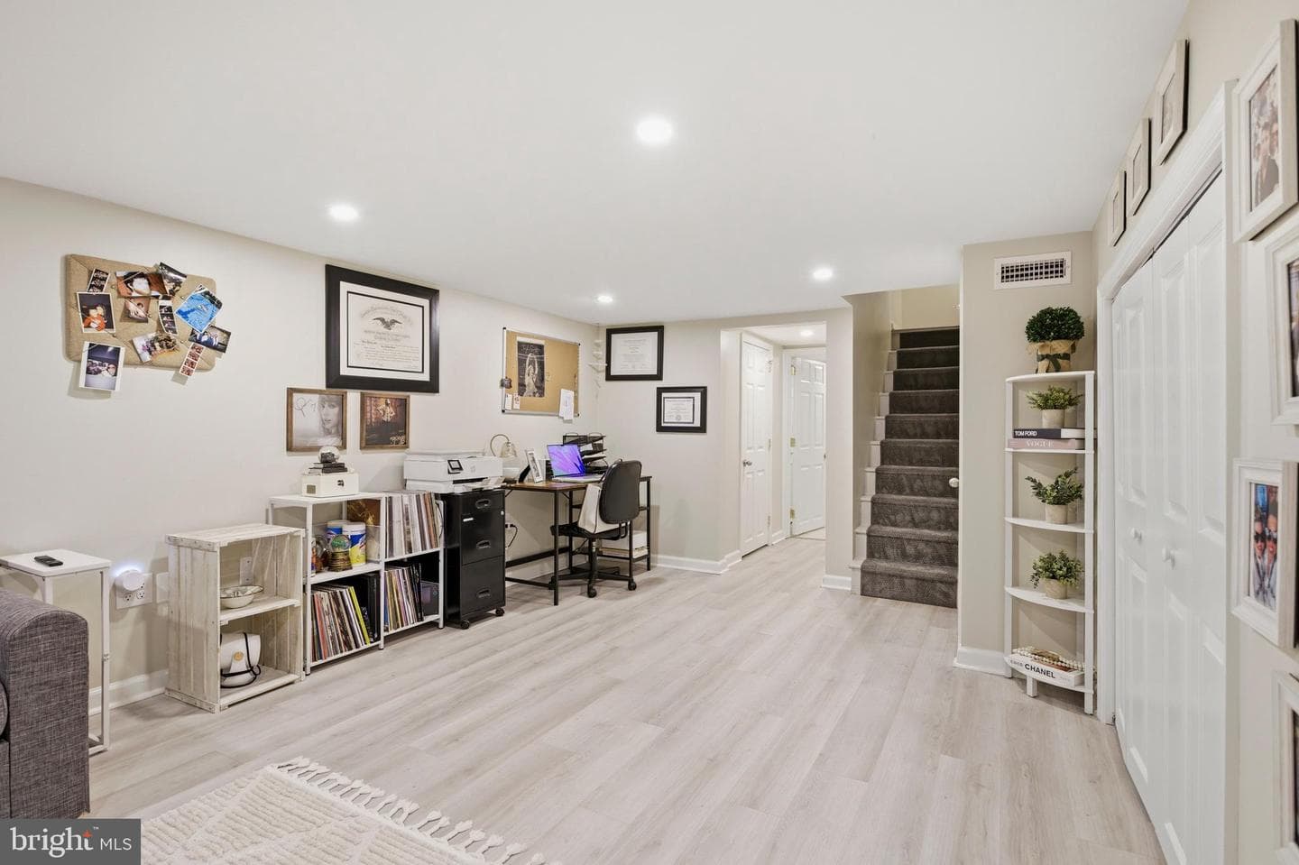 2948 Hillside Road photo 17
