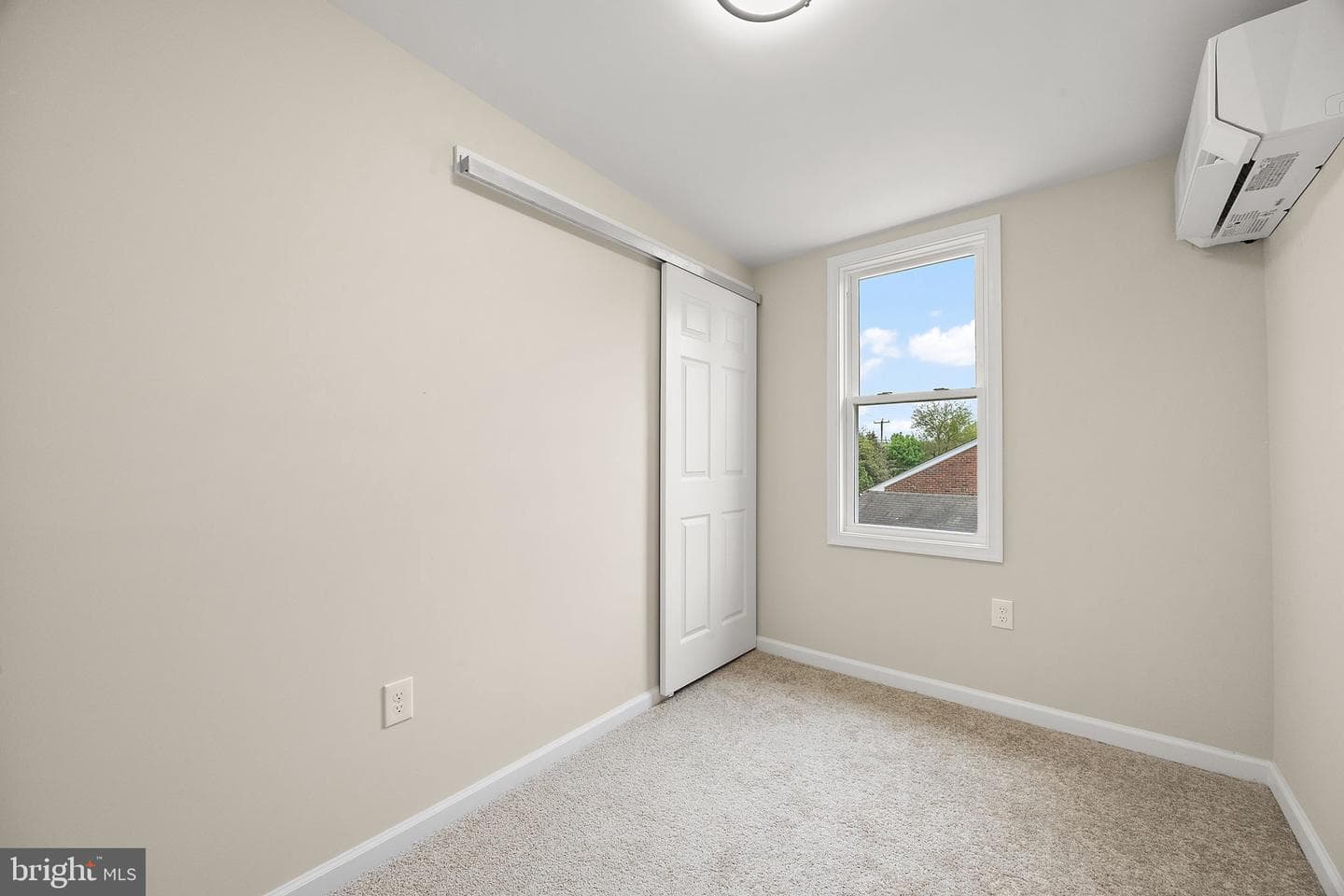 73 Aka 2170 Bridgewater Road photo 26