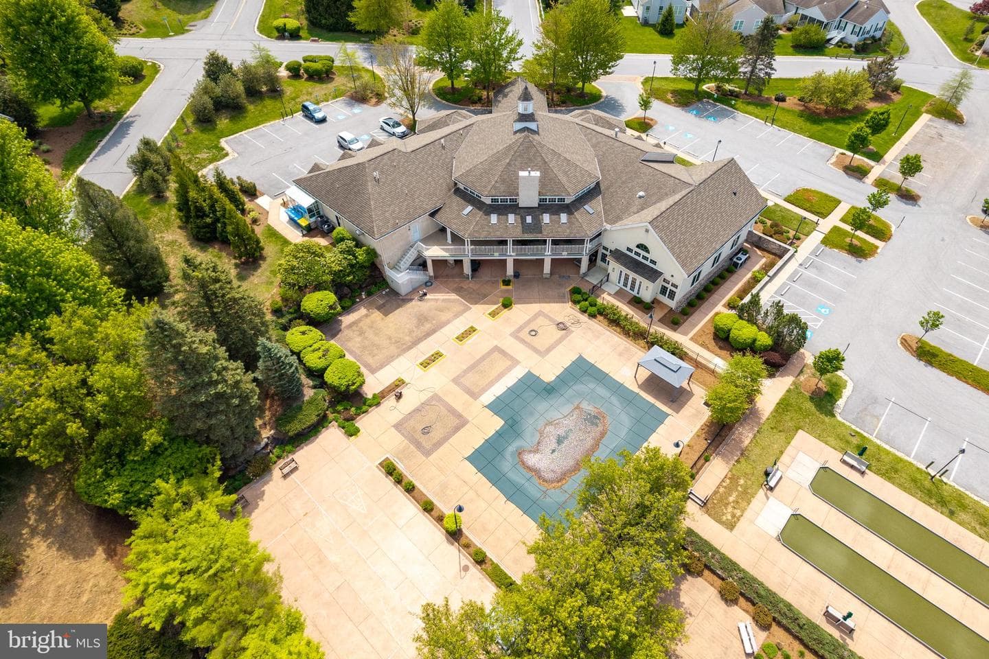 1311 Covert Court photo 38
