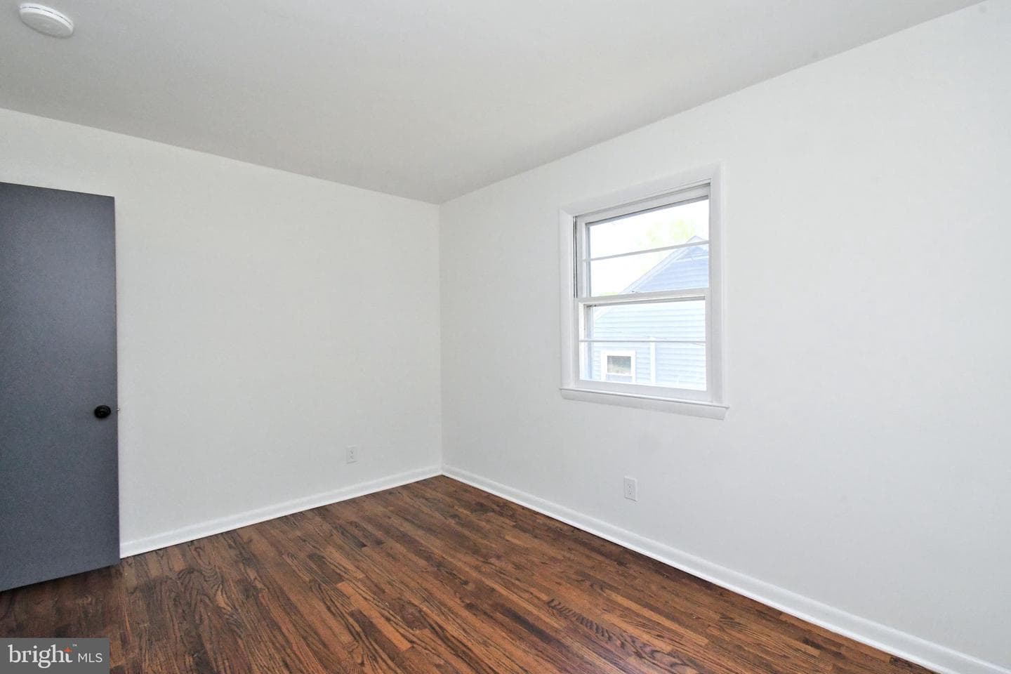 412 Camelot Drive photo 26