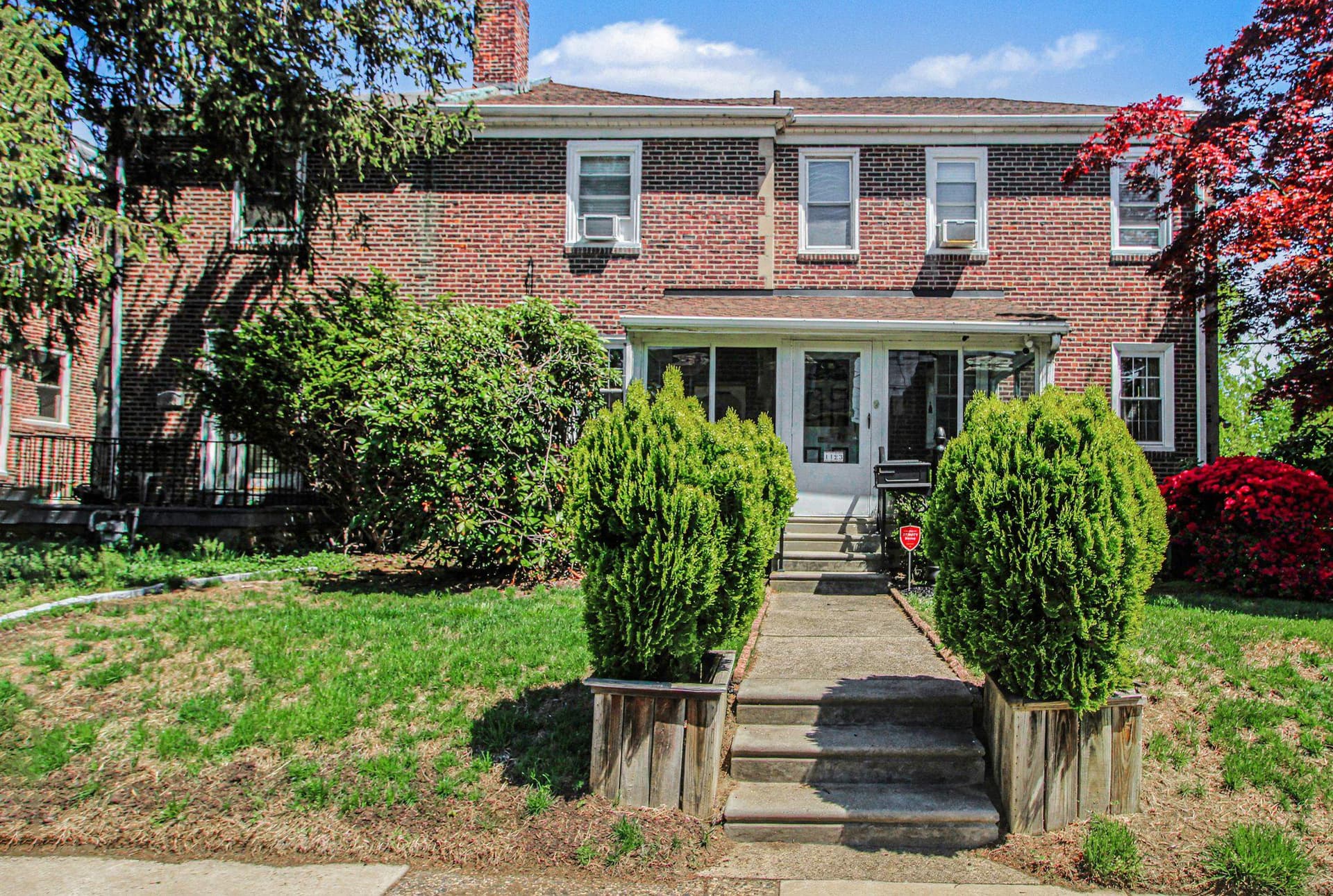 1123 Yeadon Avenue photo 6