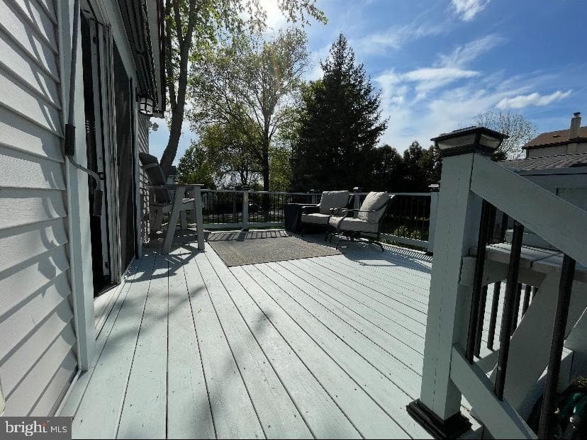 2047 Walnut Street photo 26
