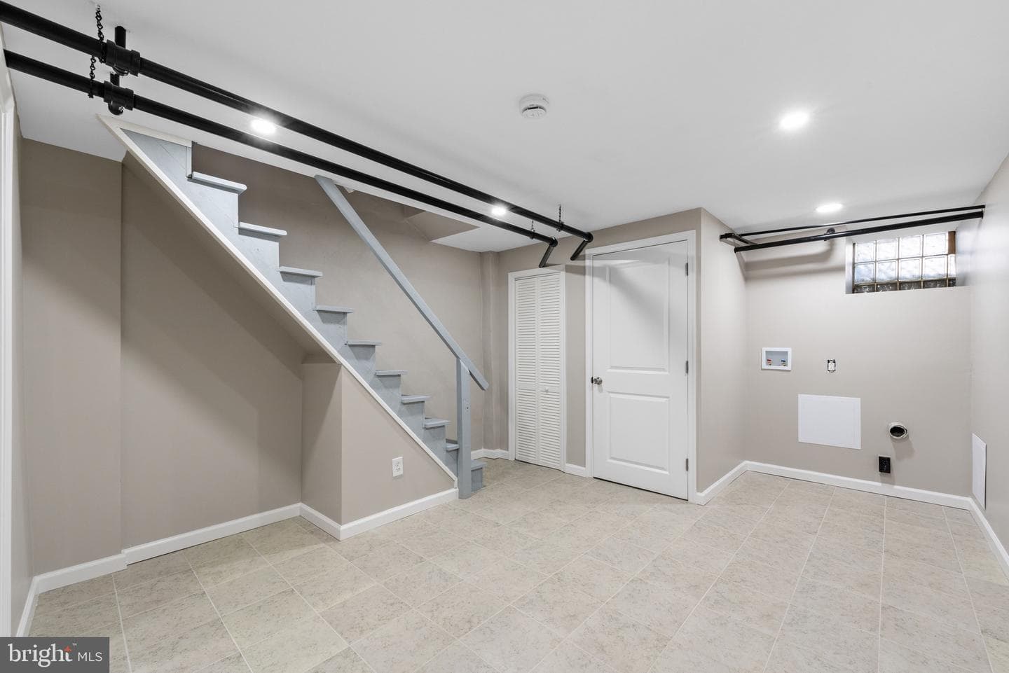 438 Glendale Road photo 30