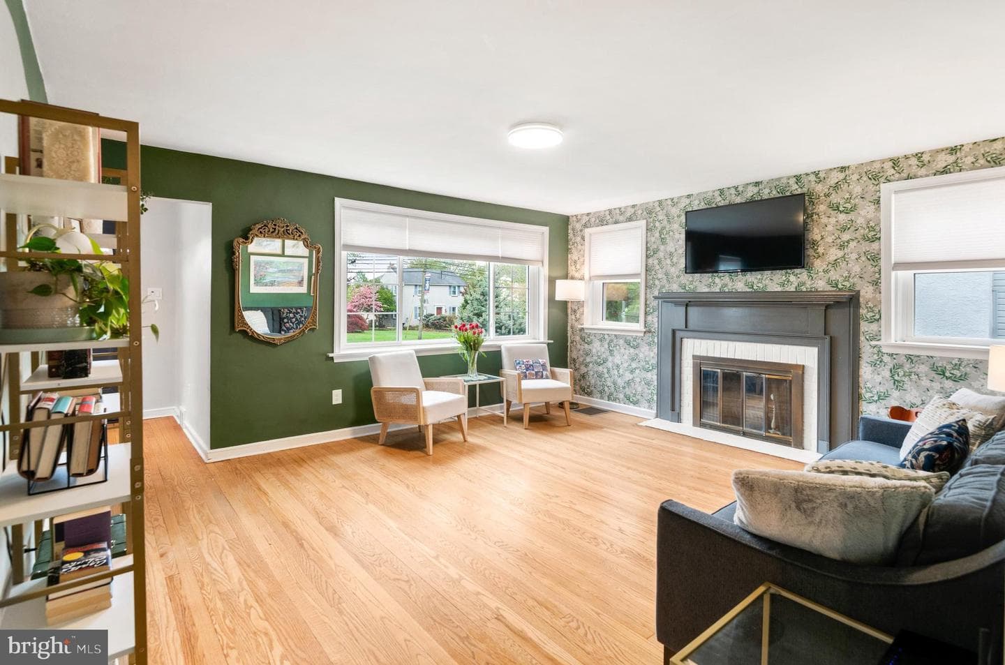 214 W Brookhaven Road photo 8
