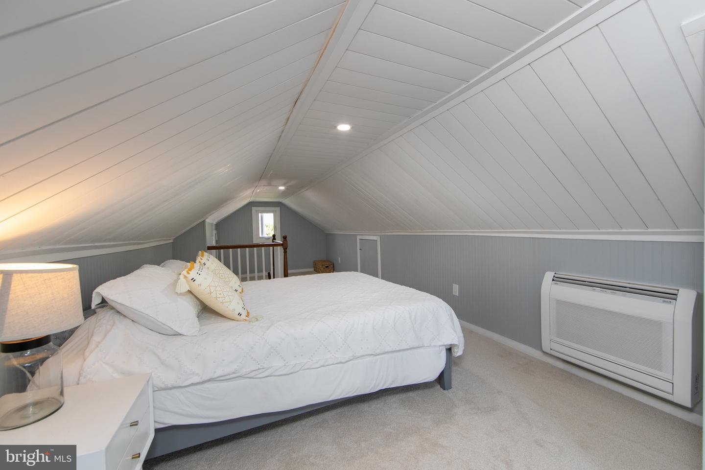 1028 N Providence Road photo 32