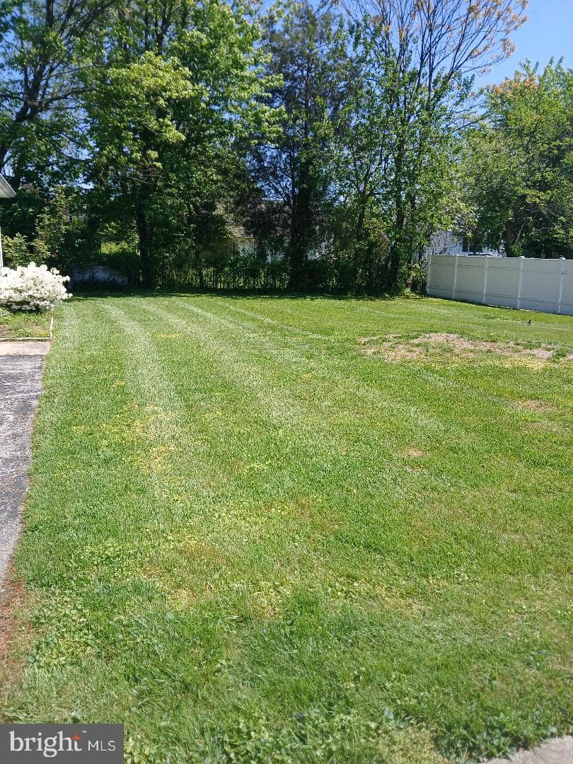 640 Wyndom Terrace photo 2