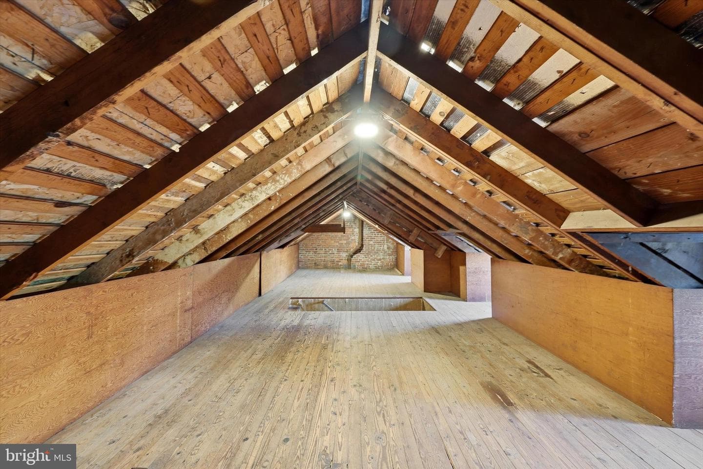 143 Bryn Mawr Avenue photo 29