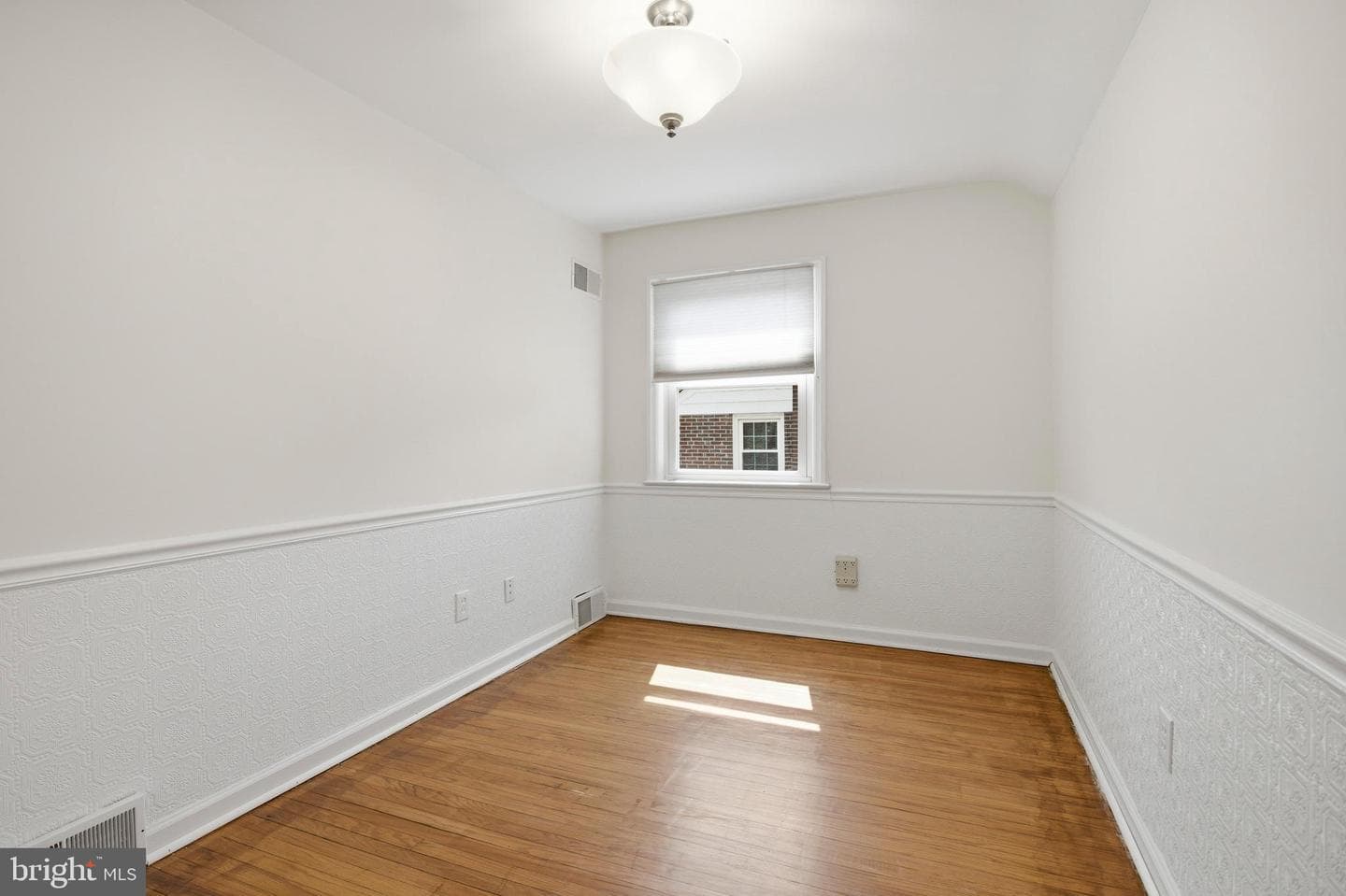418 Colonial Park Drive photo 26