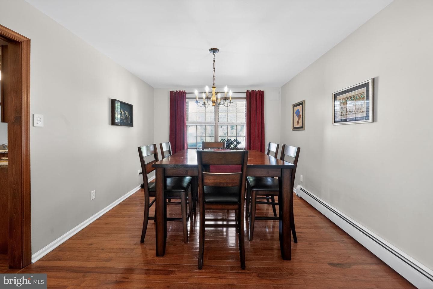 37 Ridley Avenue photo 9