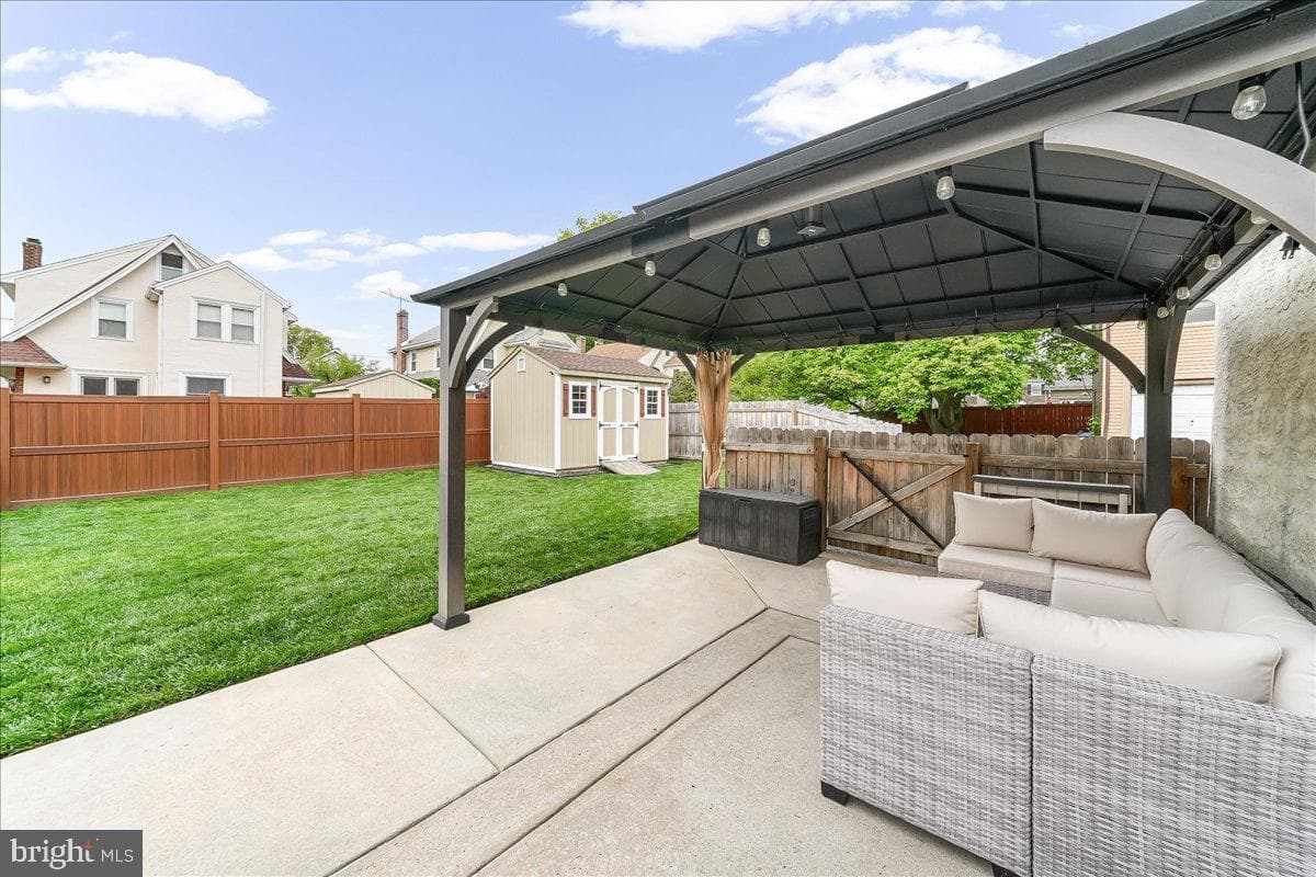 940 Turner Avenue photo 37